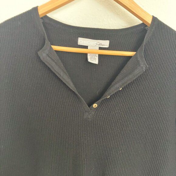 Chicos Platinum Ribbed Black Henley Top Size XL - Picture 6 of 8
